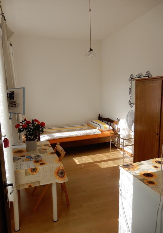 Annie'S Bed & Breakfast Аскона Экстерьер фото